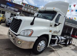 Cascadia Daycab Detroit 2016