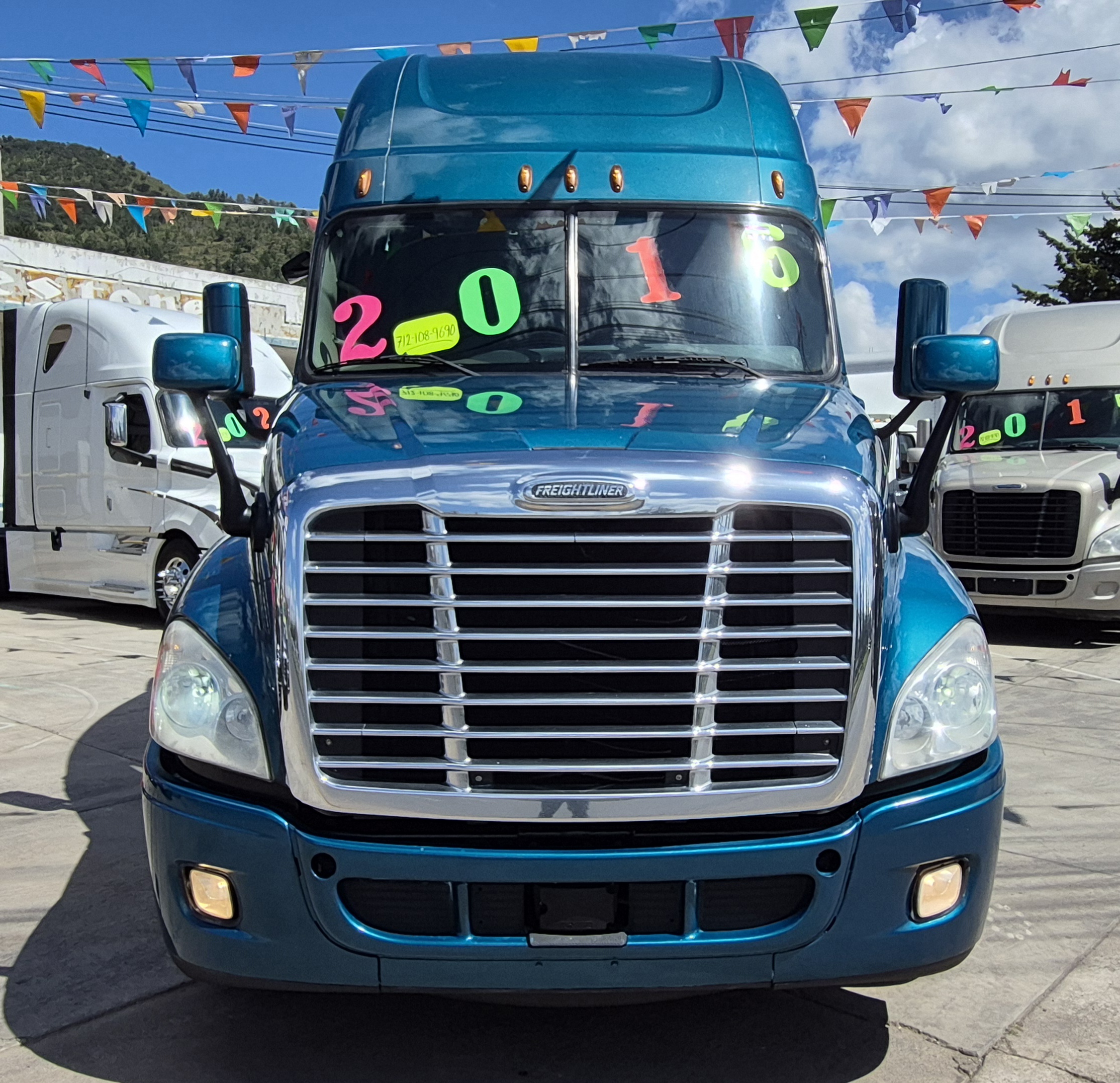 
								Cascadia Freightliner Vu 2016 full									