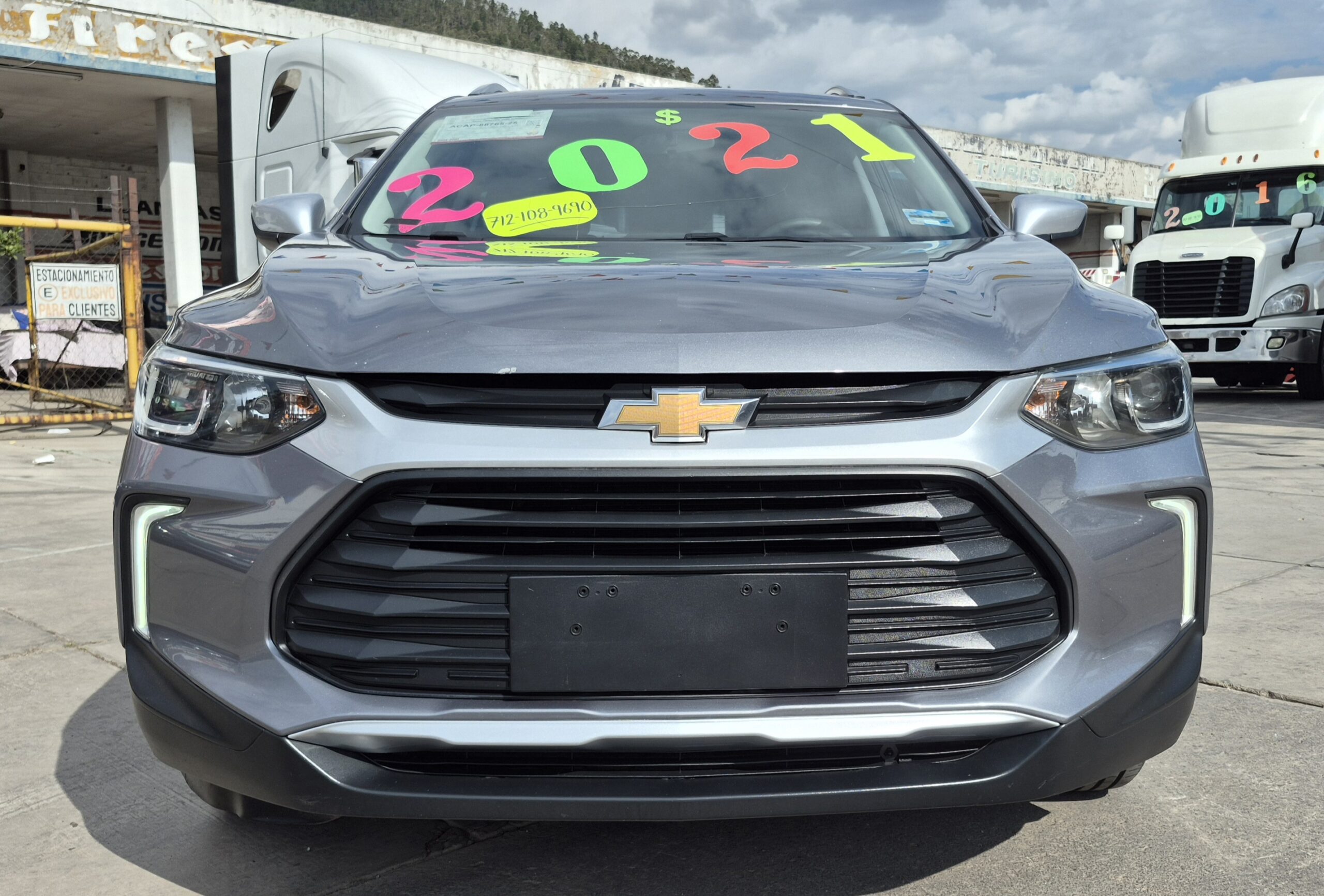 
								2021 Chevrolet Tracker Ls full									