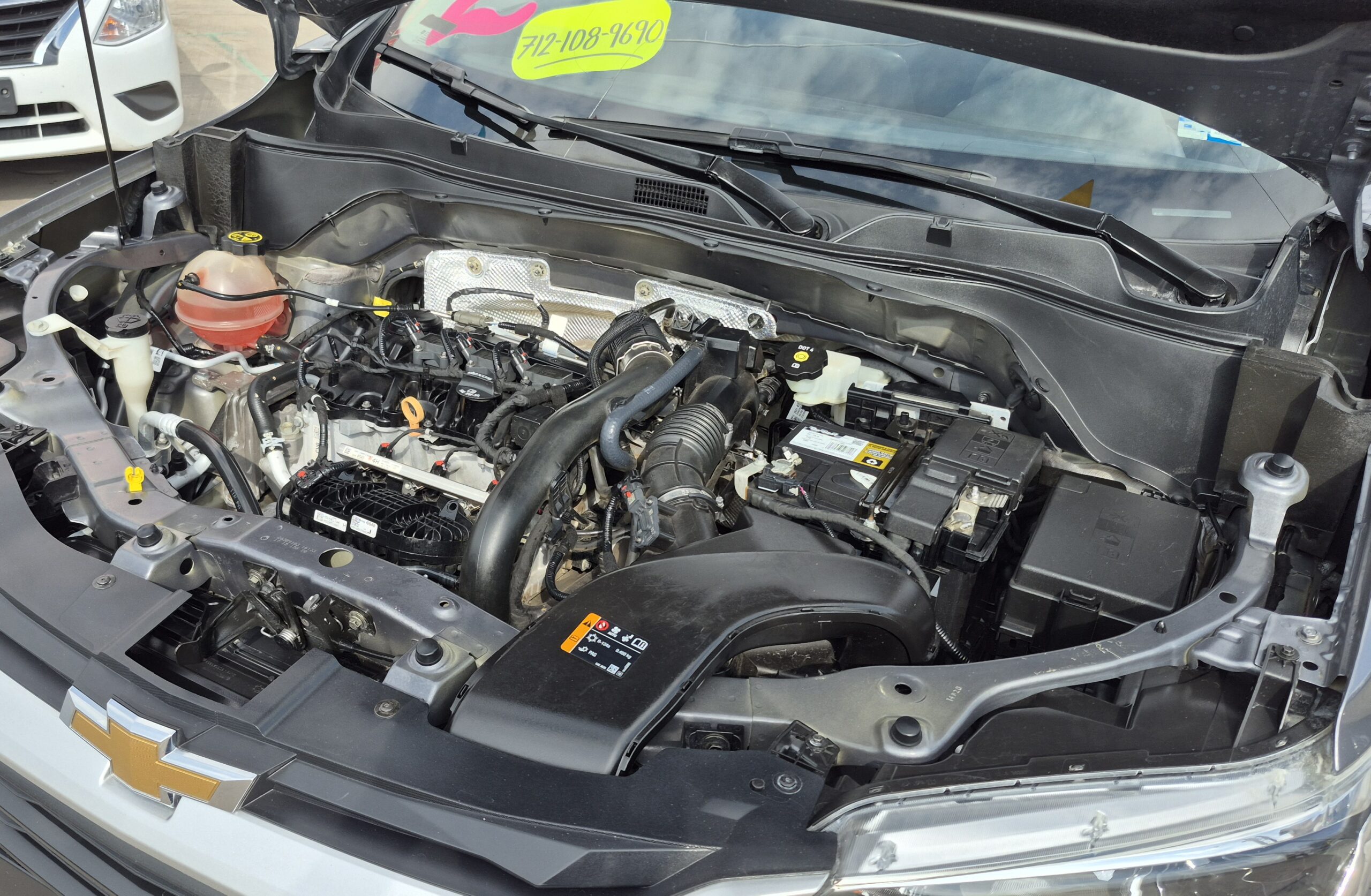 
								2021 Chevrolet Tracker Ls full									