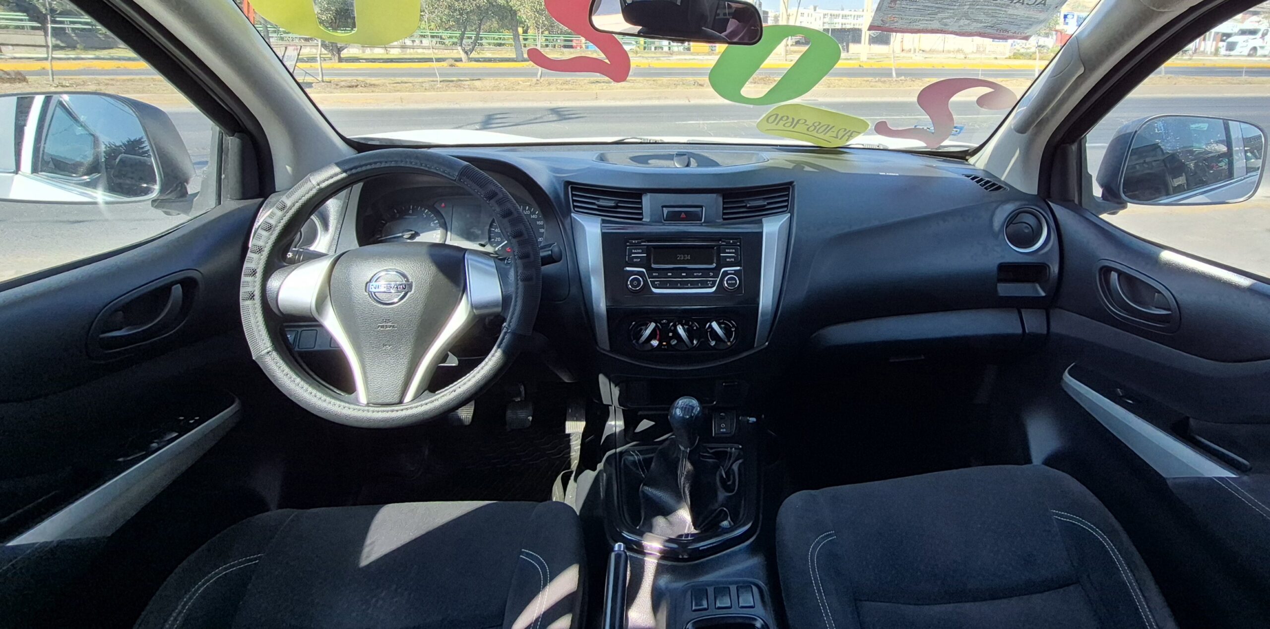 
								2020 Nissan Np300 Doble Cabina Se full									