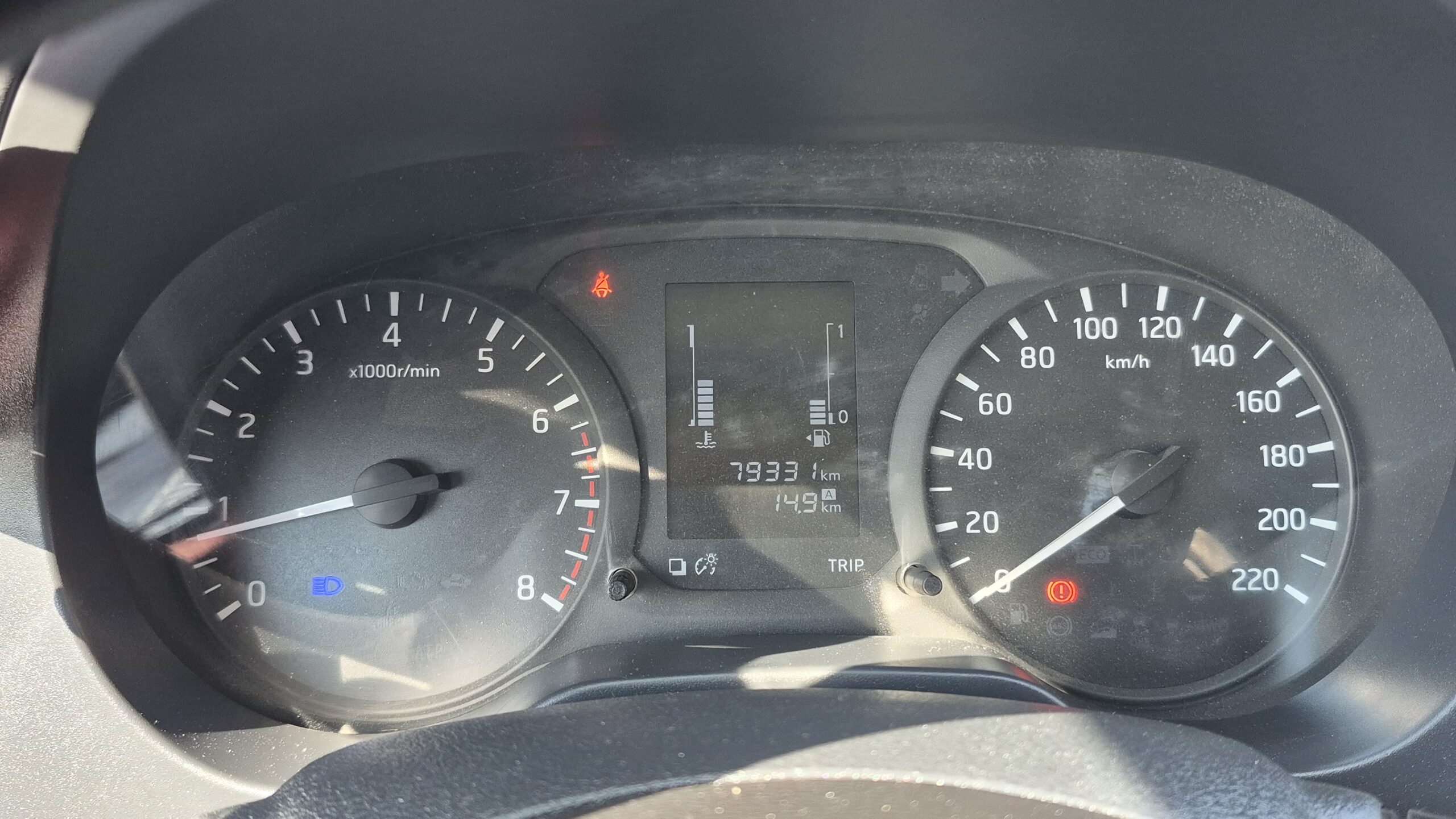 
								2020 Nissan Np300 Doble Cabina Se full									