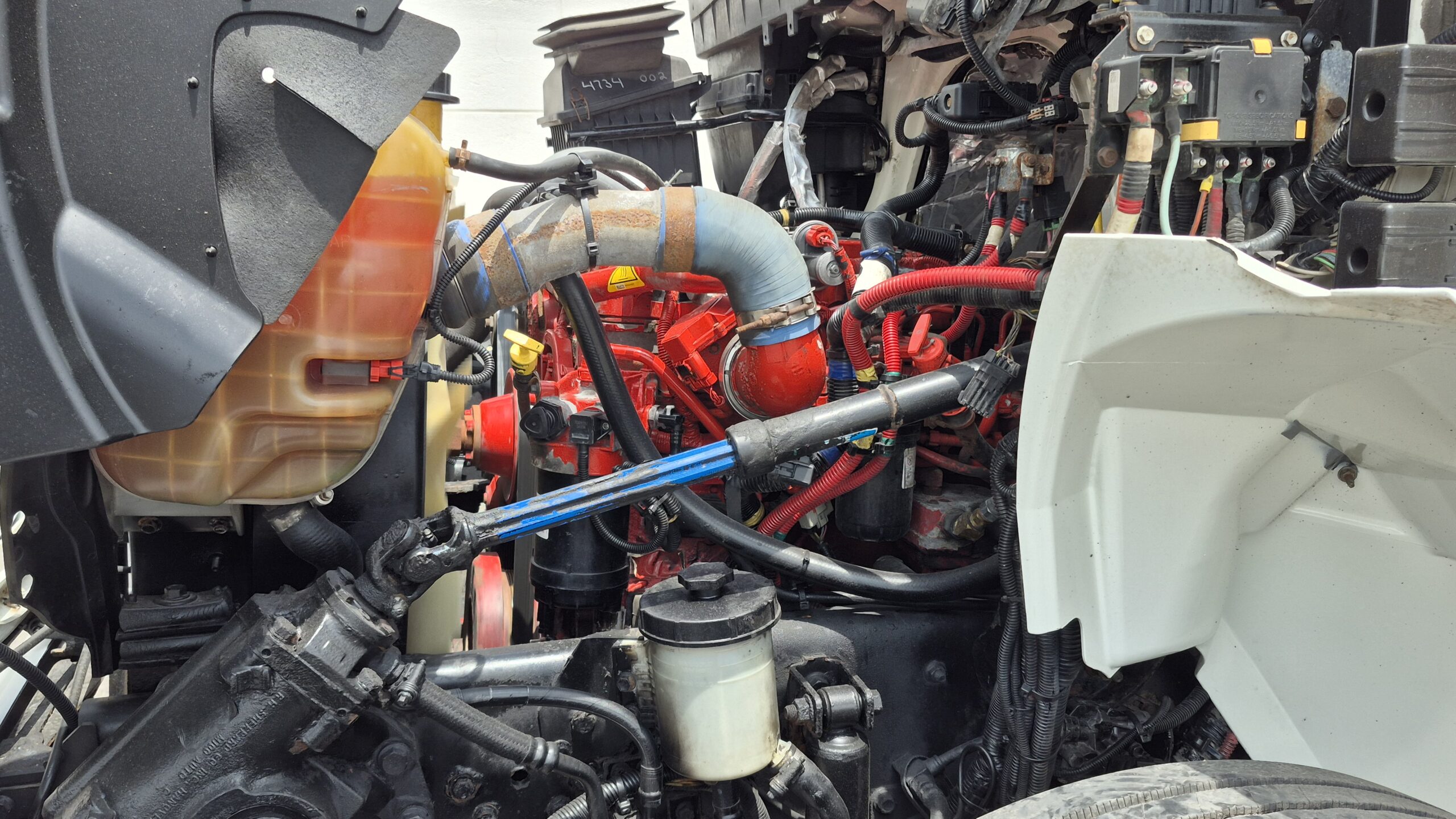 
								2018 International Durastar 4300 full									