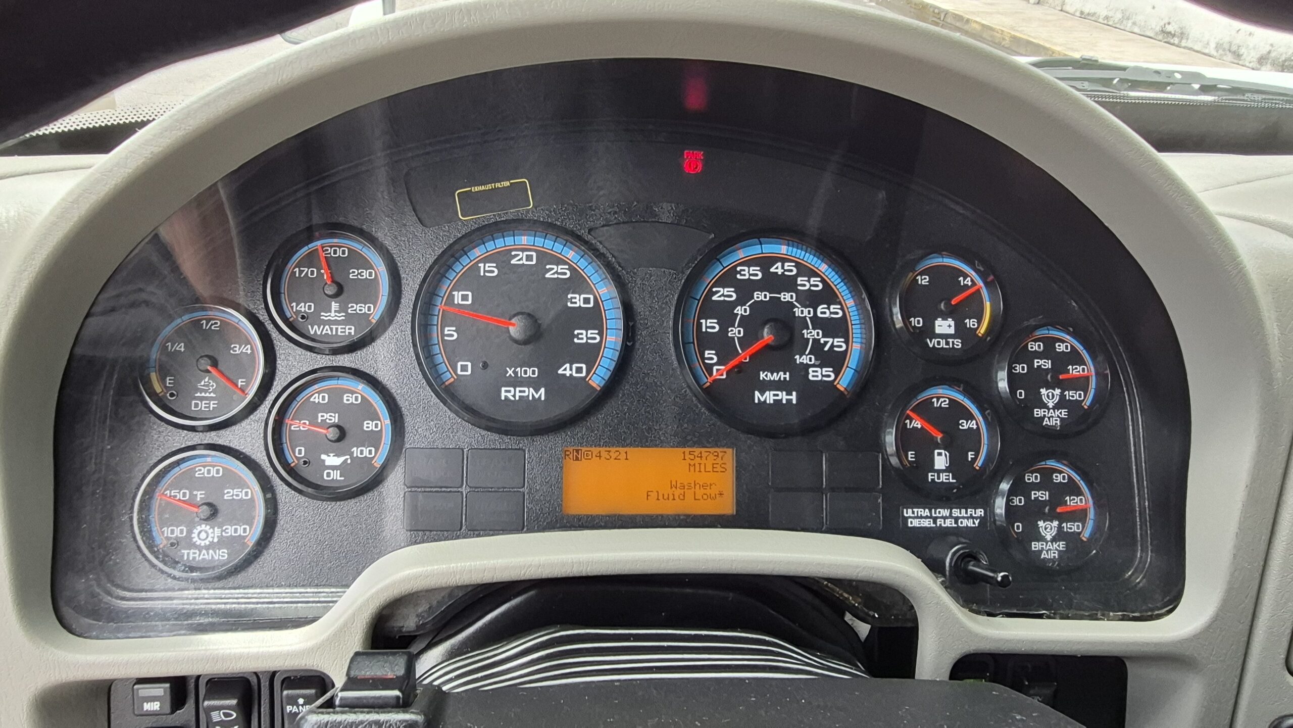 
								2018 International Durastar 4300 full									