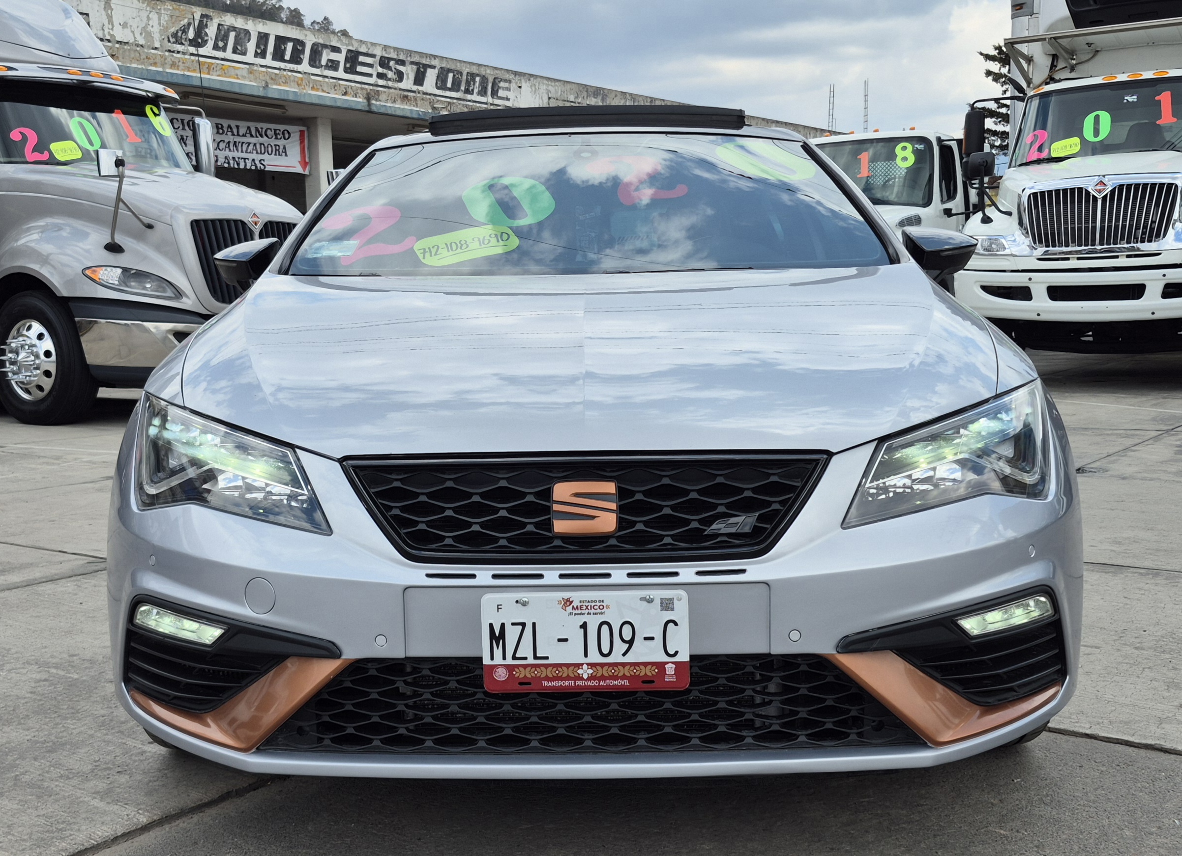 
								2020 Seat Leon Cupra 290Hp full									