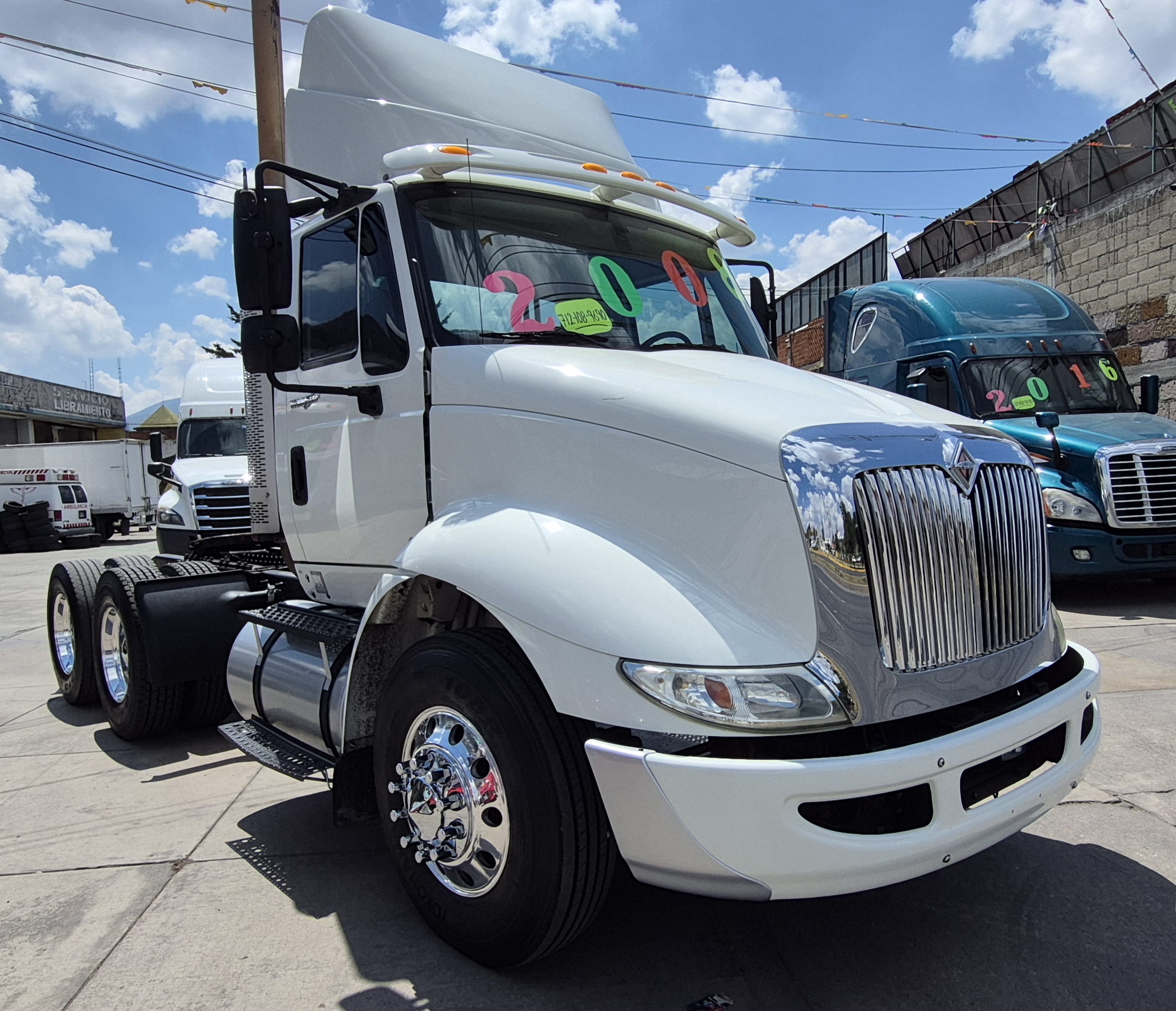 
								2008 International Transtar 8600 full									