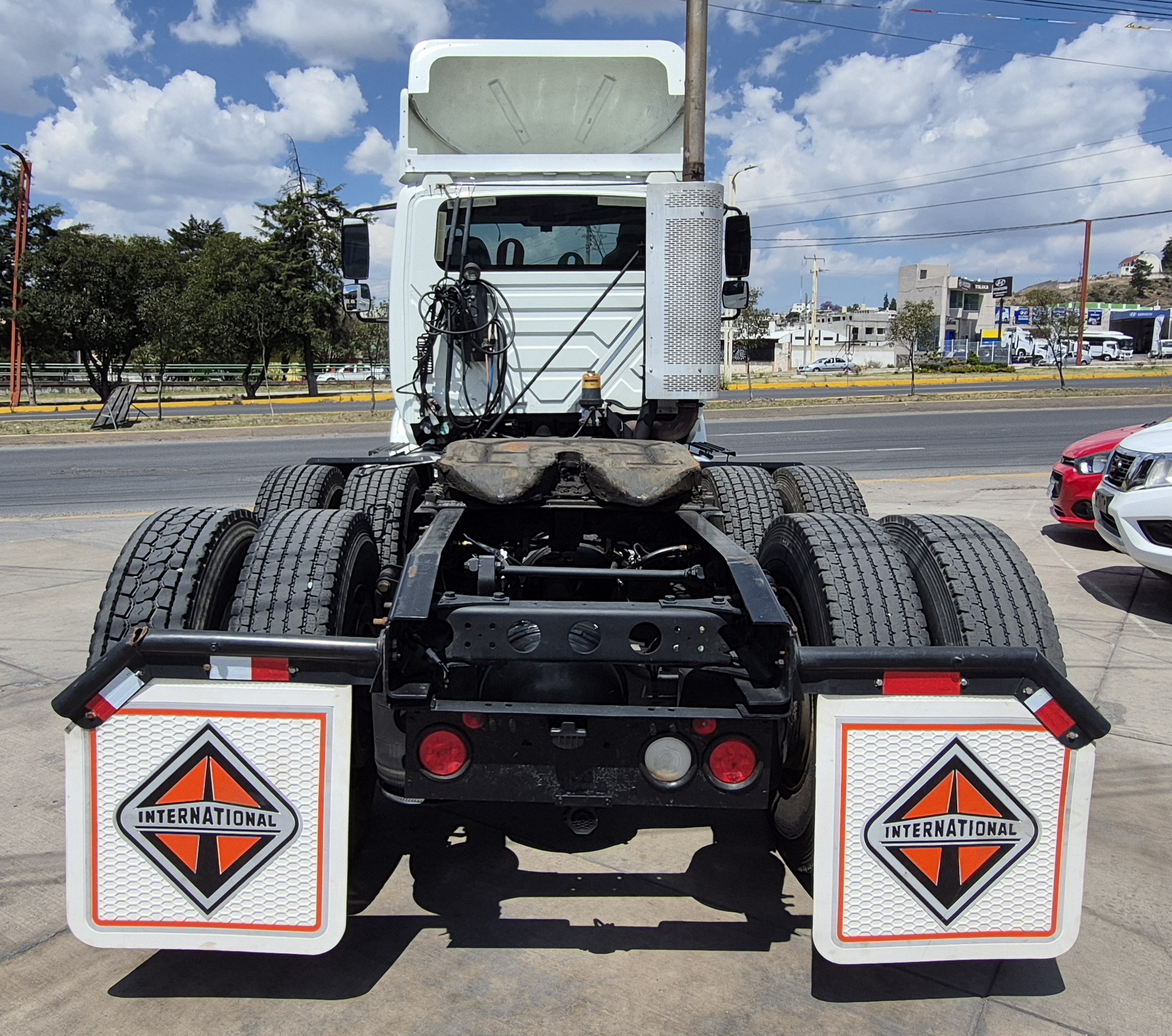 
								2008 International Transtar 8600 full									