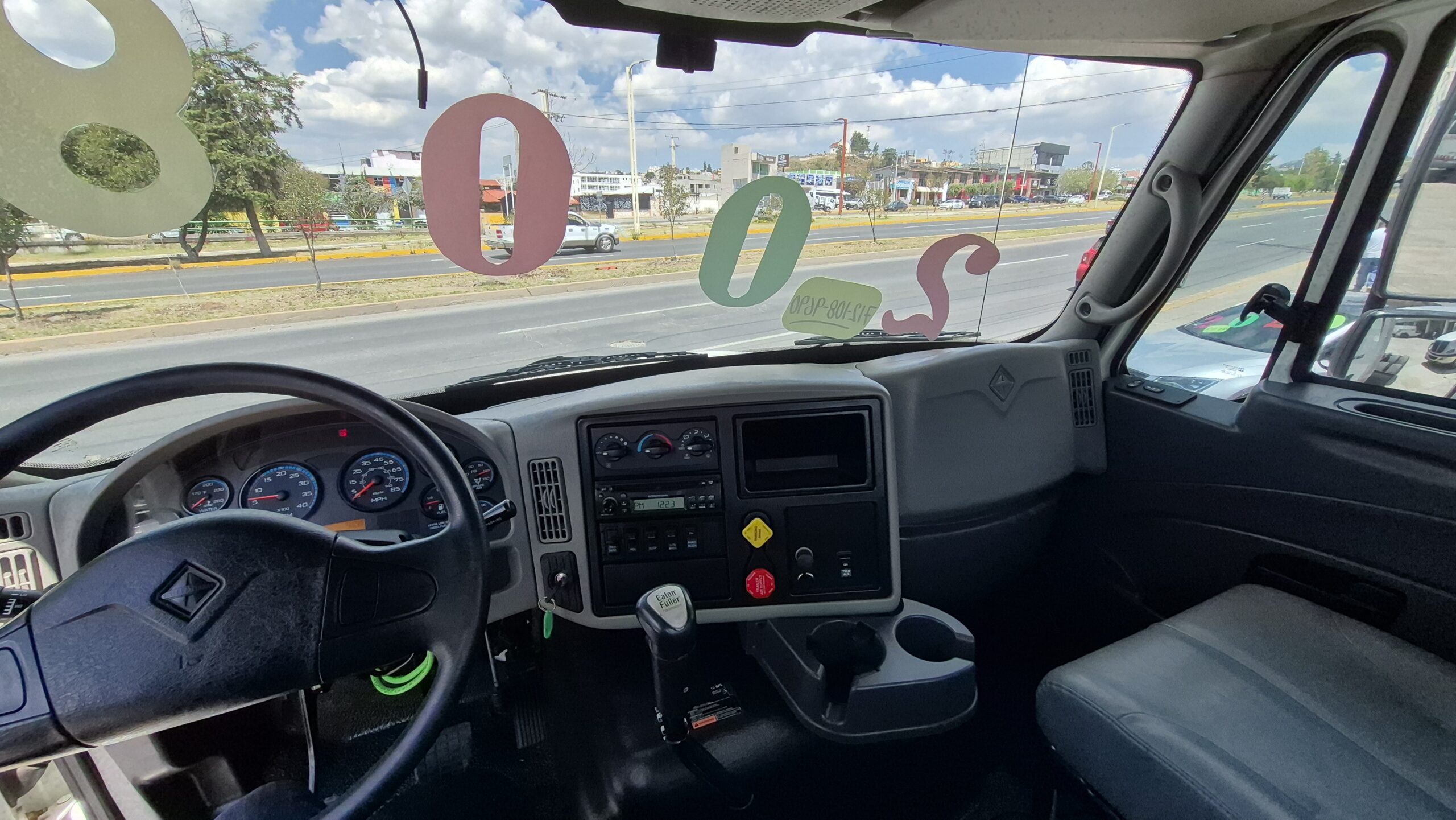 
								2008 International Transtar 8600 full									