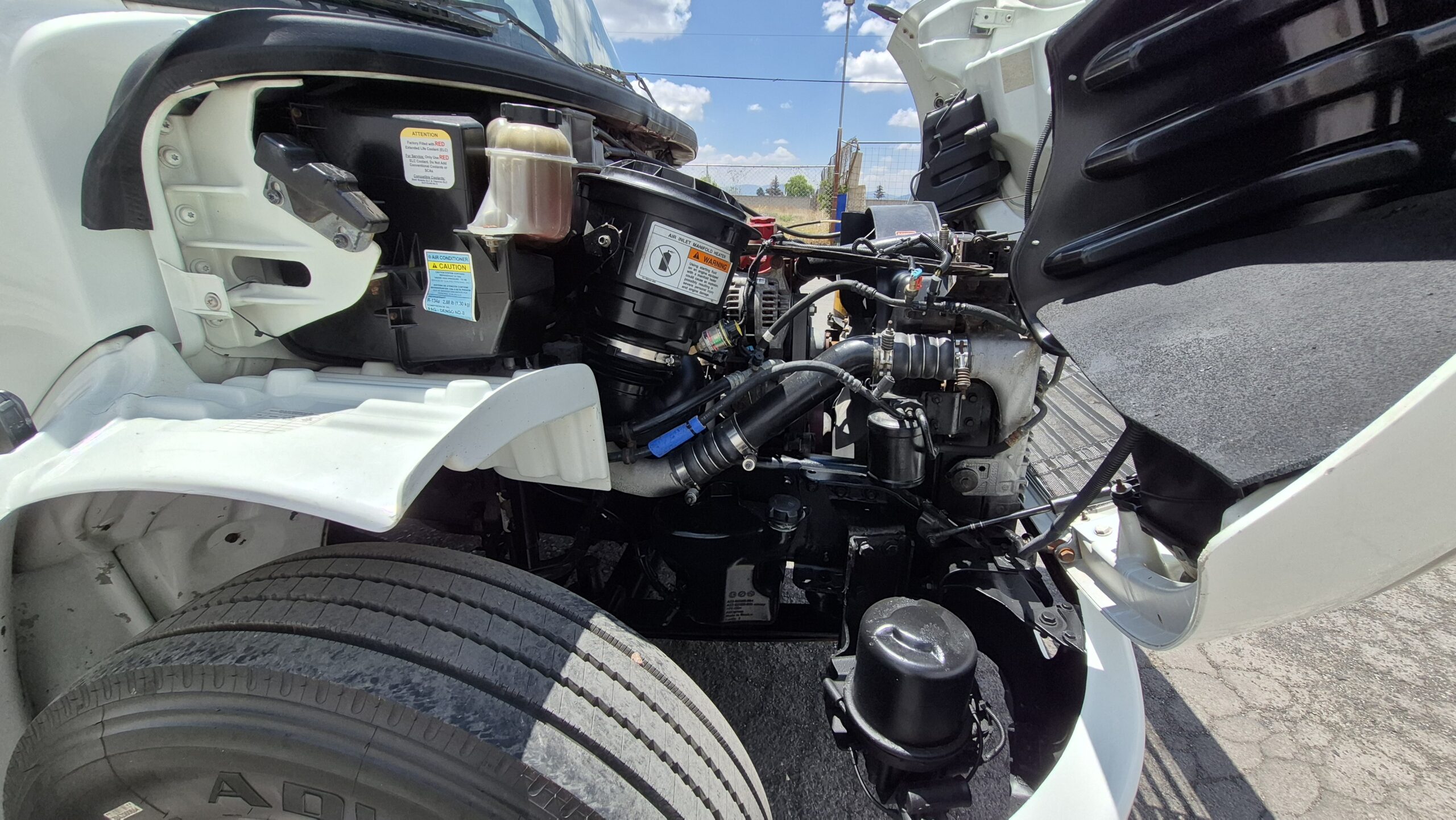 
								2013 Freightliner M2 Rabon Caja Seca full									