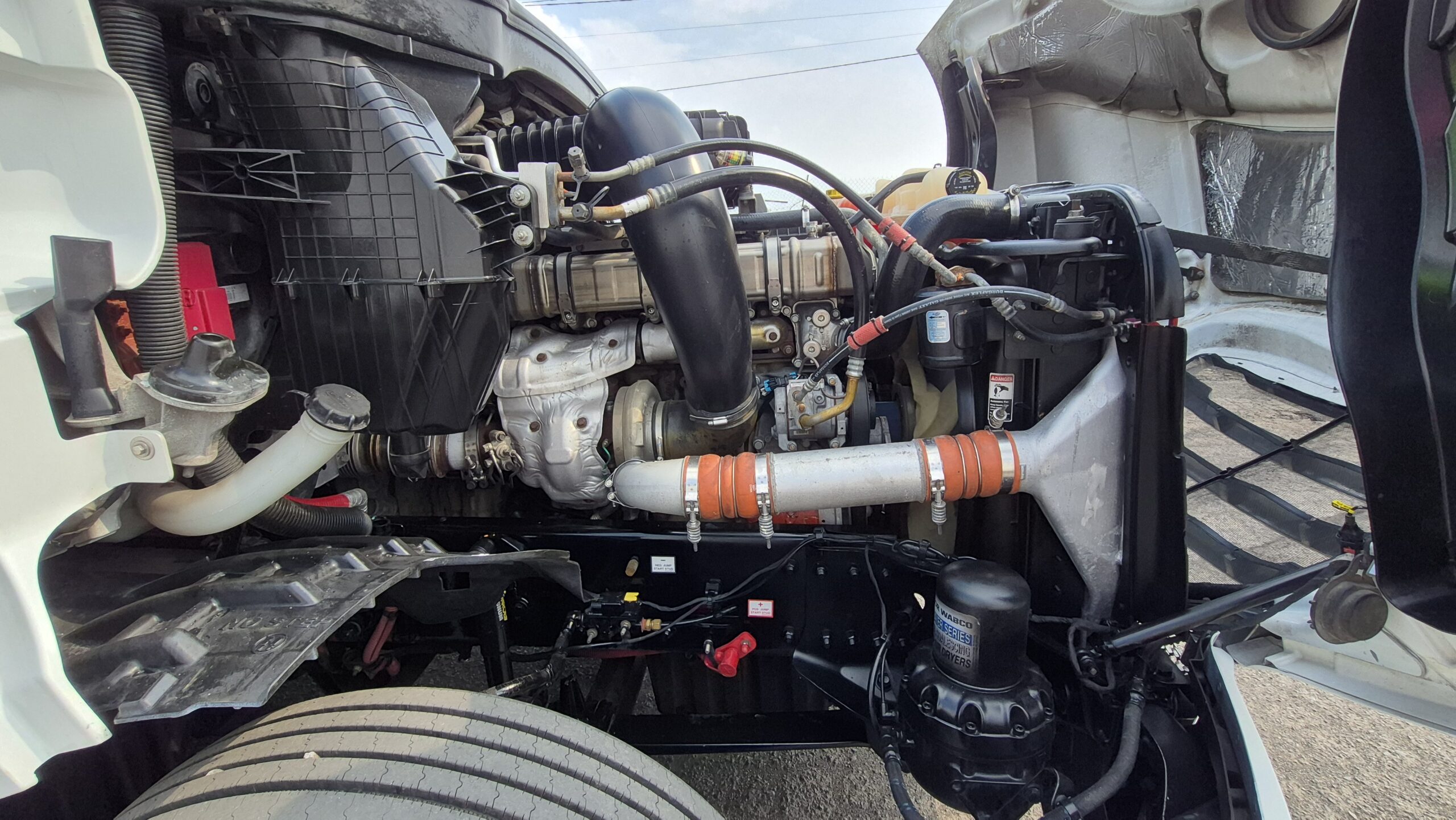 
								2018 Freightliner Cascadia Evolution full									
