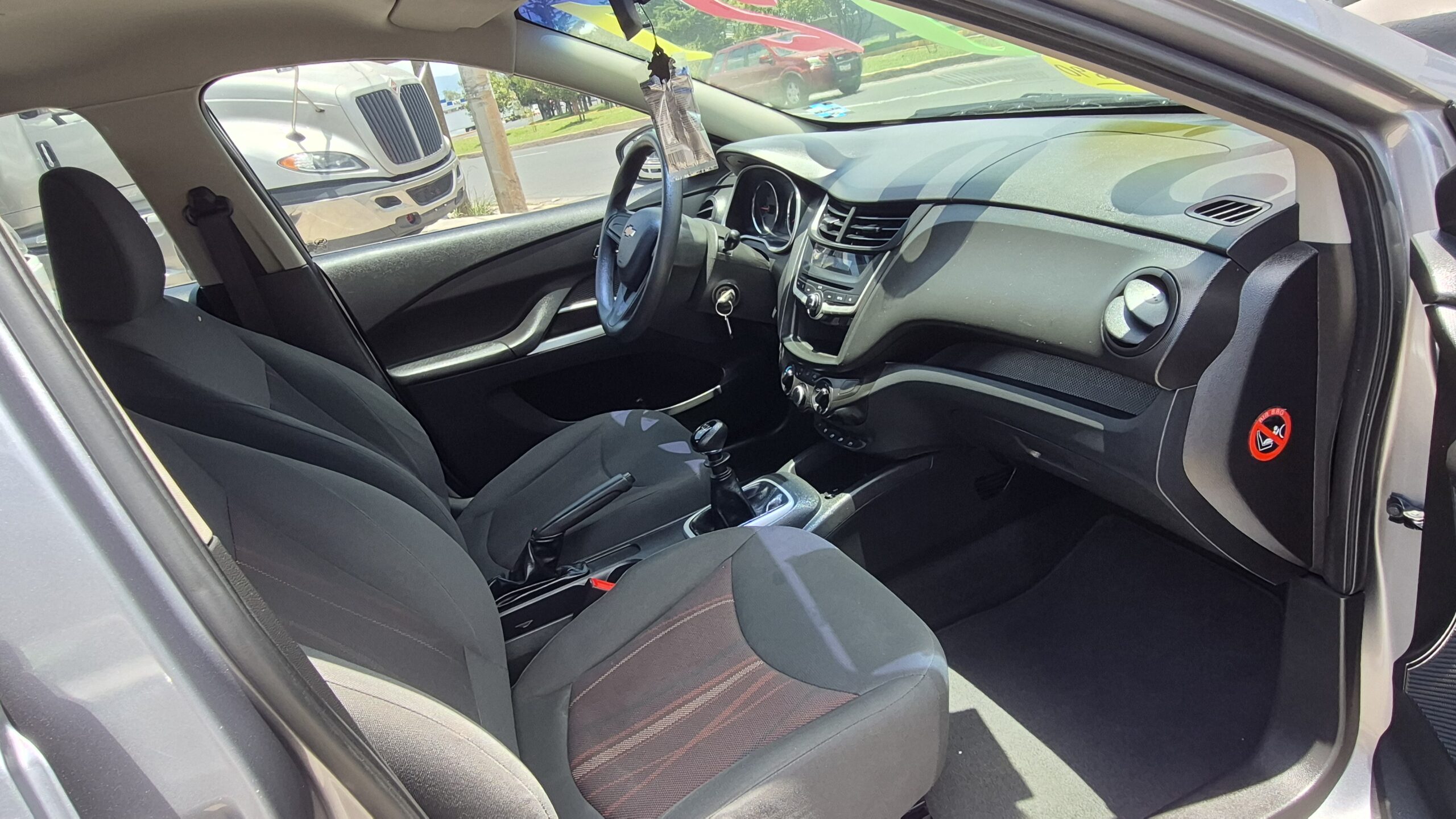 
								2020 Chevrolet Aveo full									